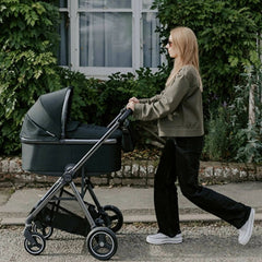 Oyster Carrycot - Chocolate Velvet